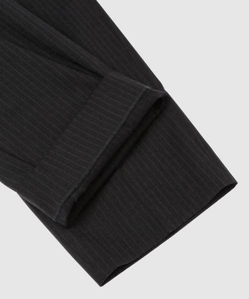 COMME des GARCONS HOMME(コム デ ギャルソン・オム)の「WOOL ESTEL 2 TACK PANTS(スラックス・メンズ・ブラック/ネイビー・L/M/S/XS)」の5枚目の写真