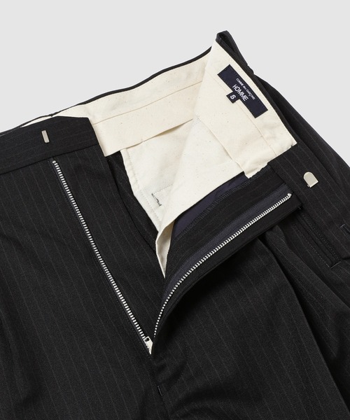 COMME des GARCONS HOMME(コム デ ギャルソン・オム)の「WOOL ESTEL 2 TACK PANTS(スラックス・メンズ・ブラック/ネイビー・L/M/S/XS)」の7枚目の写真