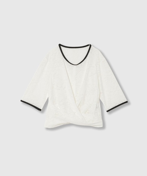 THINGS THAT MATTER（シングス ザット マター）の「LACE CROSS CROPPED TOPS / レースクロスクロップドトップス（その他トップス・レディース・ホワイト/ブラック・FREE）」の4枚目の写真