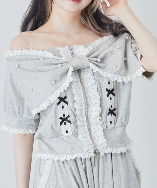 Ank Rouge(アンクルージュ)の「オフショルリボンパーカー(Tシャツ/カットソー・レディース・グレー/ピンク/ブラック・M)」の14枚目の写真