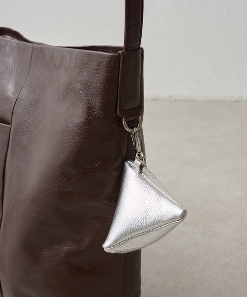 BEARDSLEY（ビアズリー）の「ワンショルダーレザートート（トートバッグ・レディース・ブラウン/ブラック・FREE）」の10枚目の写真