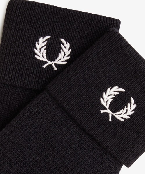 FRED PERRY（フレッドペリー）の「Classic Merino Wool Gloves／クラシックメリノウールグローブ（手袋・メンズ・ブラック/ネイビー・L/M）」の3枚目の写真