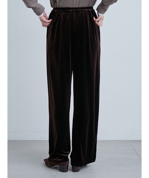 MIESROHE（ミースロエ）の「ウォッシャブルベロアイージーPT（その他パンツ・レディース・ブルー/ブラック/ブラウン・1/0）」の16枚目の写真