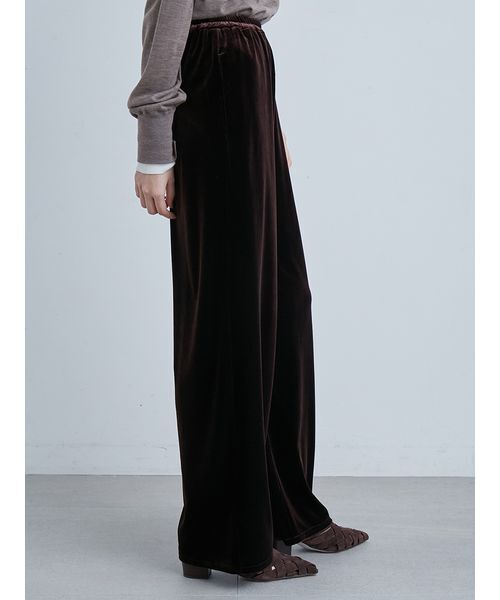MIESROHE（ミースロエ）の「ウォッシャブルベロアイージーPT（その他パンツ・レディース・ブルー/ブラック/ブラウン・1/0）」の17枚目の写真
