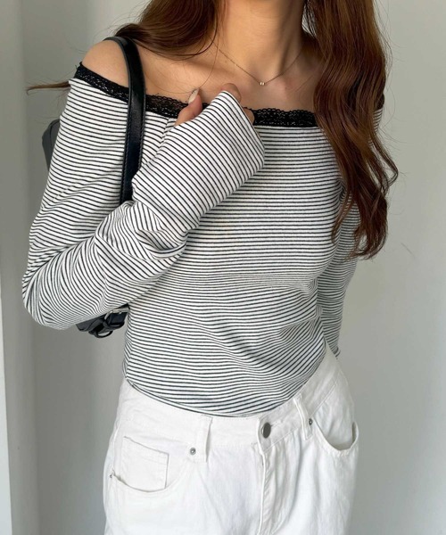 nelliy.(ネルリー)の「レース切替ボーダーオフショルダ―トップス(Tシャツ/カットソー・レディース・グレー/ブラック・MEDIUM/LARGE)」の4枚目の写真