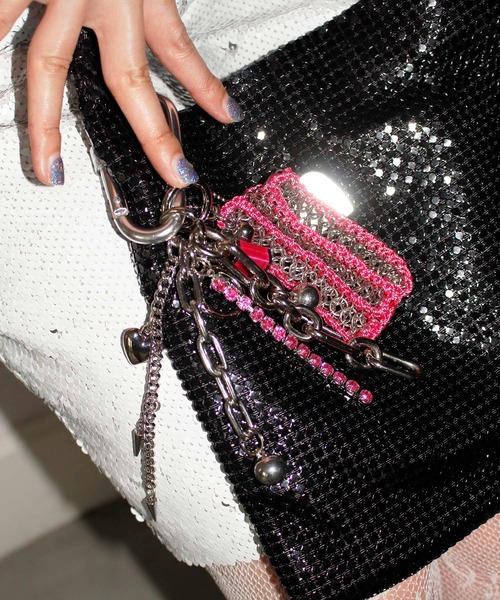 HEY!MrsROSE(ヘイミセスローズ)の「HEY! Mrs ROSE(ヘイ!ミセスローズ) Metal & Chain BAG(トートバッグ・レディース・ブラック/シルバー・FREE)」の14枚目の写真