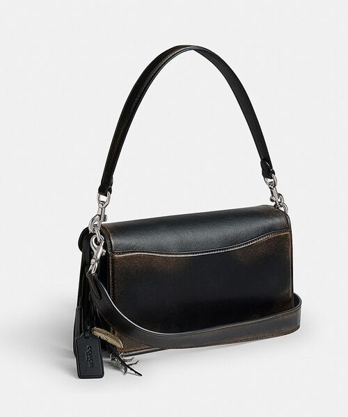 COACH（コーチ）の「タビー ショルダー バッグ 26・ラブド レザー