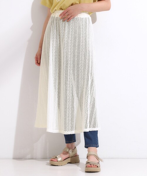 SHOO・LA・RUE（シューラルー）の「【2WAY】裏地を外してレイヤードにも! レース調スカート（スカート・レディース・ブラック/アイボリー・01/04/03/02）」の12枚目の写真