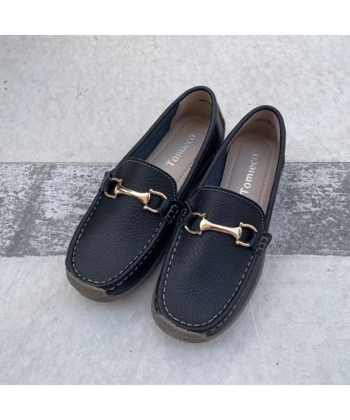 Tomieco（トミエコ）の「本革 モカシンカジュアル ドライビング底 ふわふわクッション（モカシン/デッキシューズ・レディース・ホワイト/ブラック・S/M/LL/XL/L）」の2枚目の写真