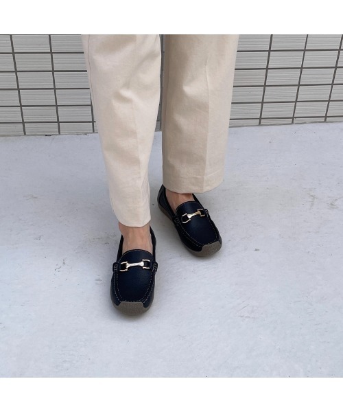 Tomieco（トミエコ）の「本革 モカシンカジュアル ドライビング底 ふわふわクッション（モカシン/デッキシューズ・レディース・ホワイト/ブラック・S/M/LL/XL/L）」の13枚目の写真