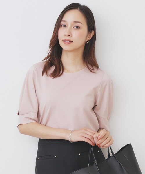 index（インデックス）の「パフスリーブトップス【洗濯機洗い可】（Tシャツ/カットソー・レディース・ピンク/ネイビー/チャコールグレー/ナチュラル・42/40/38/36）」の4枚目の写真
