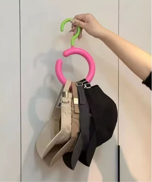 Port(ポート)の「【 Port / ポート 】カラフル ポップデザイン サークルフック #(インテリア雑貨・レディース・レッド/ホワイト/グリーン・FREE)」の3枚目の写真