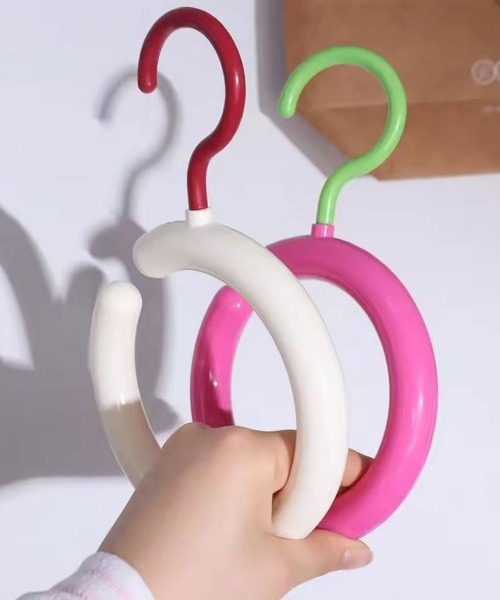 Port(ポート)の「【 Port / ポート 】カラフル ポップデザイン サークルフック #(インテリア雑貨・レディース・レッド/ホワイト/グリーン・FREE)」の4枚目の写真