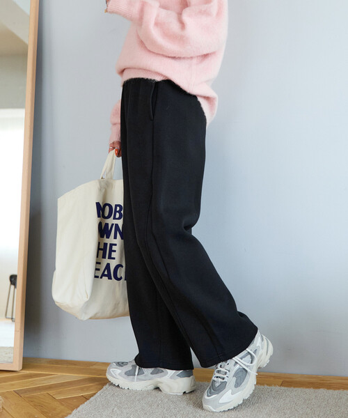 FREAK'S STORE（フリークスストア）の「限定展開　ダンボール スウェット カーブパンツ（スウェットパンツ・レディース・ネイビー/グレー/ベージュ/グリーン/ブラック・SMALL/MEDIUM）」の10枚目の写真