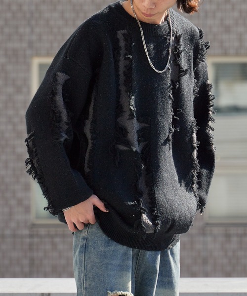 Theater code(シアターコード)の「【40%OFF】Distressed Fringe Crew Neck Sweater / ダメージ加工 フリンジ クルーネックセーター 2026年 夏 夏服メンズ(ニット/セーター・メンズ・ブラック/グレー・M/L)」の8枚目の写真