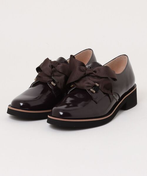 LANVIN collection(ランバン コレクション)の「リボンレースアップシューズ(ドレスシューズ・レディース・ブラック/ダークブラウン・22.0cm/22.5cm/23.0cm/23.5cm/24.0cm/24.5cm)」の2枚目の写真