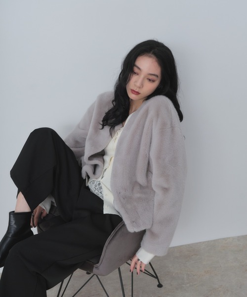 Shelly island（シェリーアイランド）の「ファーショートコート（ノーカラーコート・レディース・ブラウン/グレー・FREE）」の6枚目の写真