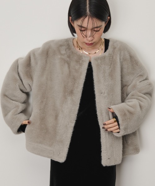 シェリエ sheller ショートコート　ノーカラージャケット シェリエ sheller スタンドカラーショートコート ネイビー