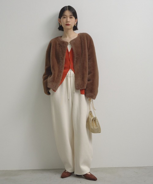 Shelly island（シェリーアイランド）の「ファーショートコート（ノーカラーコート・レディース・ブラウン/グレー・FREE）」の19枚目の写真