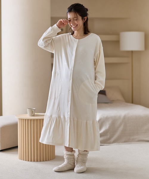 大きいサイズの服マタニティ用品4月末以降処分予定 ベロアリボンエンボスネグリジェ（マタニティ/ 妊婦服）授乳楽々 妊婦