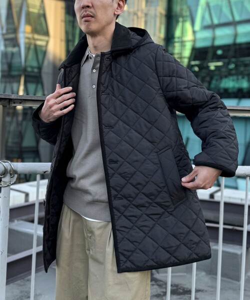 Traditional Weatherwear(トラディショナルウェザーウェア)の「【Traditional weatherwear】別注 DERBY HOOD キルティングジャケット 25AW(ブルゾン・メンズ・ネイビー/ブラック・36/38/40/42/44)」の4枚目の写真