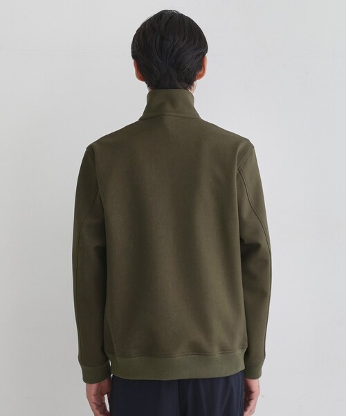 TAKEO KIKUCHI(タケオキクチ)の「【JUST ONE LAYER】ダウンファブリック ジップアップ リブ ブルゾン(ブルゾン・メンズ・カーキ/ブラック・04/02/03)」の6枚目の写真