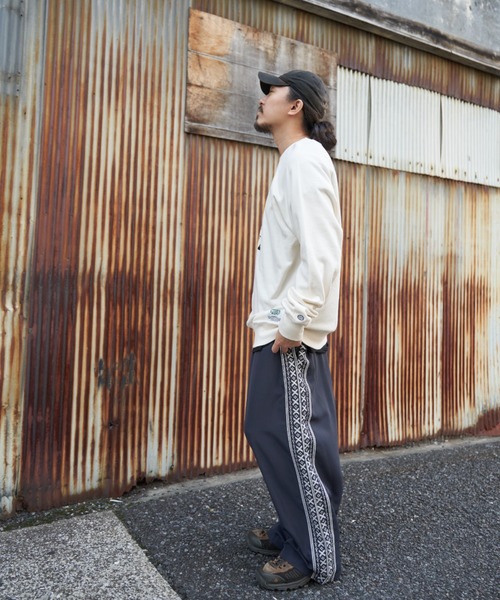 NO NEED（ノーニード）の「DISCUS ATHLETIC×Disneyスウェット（スウェット・メンズ・オフホワイト/グレー系その他/グレー/ライトグレー/ホワイト/アイボリー・L/M）」の18枚目の写真