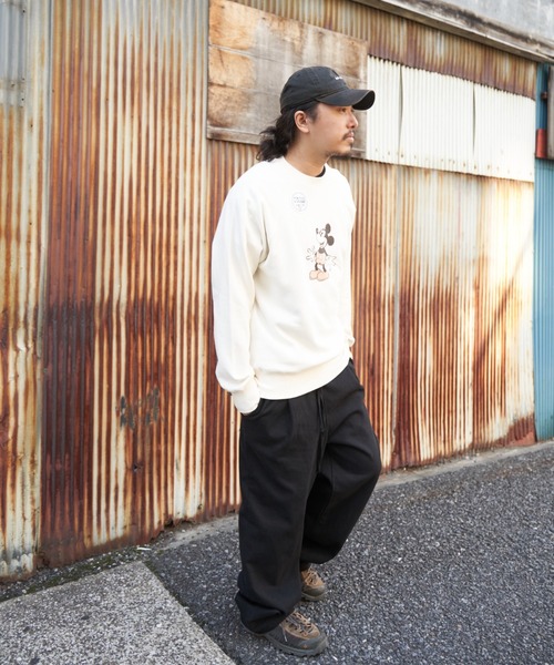 NO NEED（ノーニード）の「DISCUS ATHLETIC×Disneyスウェット（スウェット・メンズ・オフホワイト/グレー系その他/グレー/ライトグレー/ホワイト/アイボリー・L/M）」の8枚目の写真