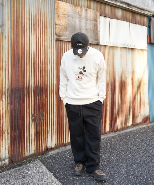 NO NEED（ノーニード）の「DISCUS ATHLETIC×Disneyスウェット（スウェット・メンズ・オフホワイト/グレー系その他/グレー/ライトグレー/ホワイト/アイボリー・L/M）」の9枚目の写真