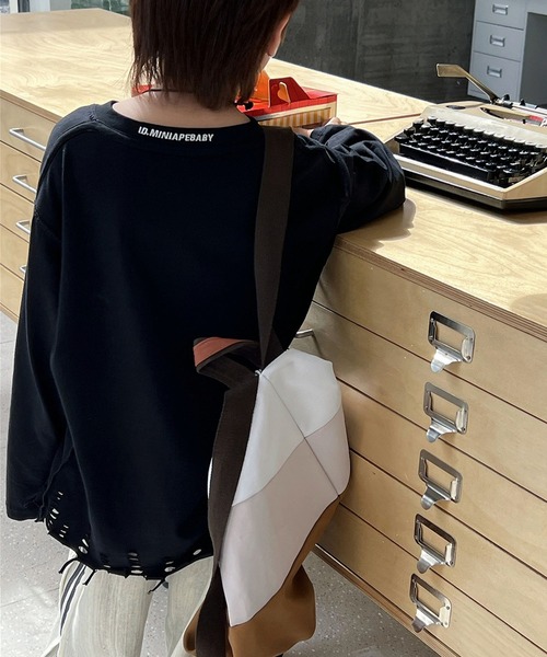 aimoha(アイモハ)の「【aimoha-KIDS-】キッズ ダメージロングTシャツ(Tシャツ/カットソー・キッズ・ブラック/ホワイト・120/130/140)」の4枚目の写真