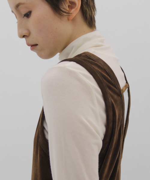 lit(リット)の「Back Open Velor Tanktop(タンクトップ・レディース・ブラック/ベージュ/ブラウン・FREE)」の3枚目の写真