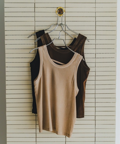 lit(リット)の「Back Open Velor Tanktop(タンクトップ・レディース・ブラック/ベージュ/ブラウン・FREE)」の7枚目の写真