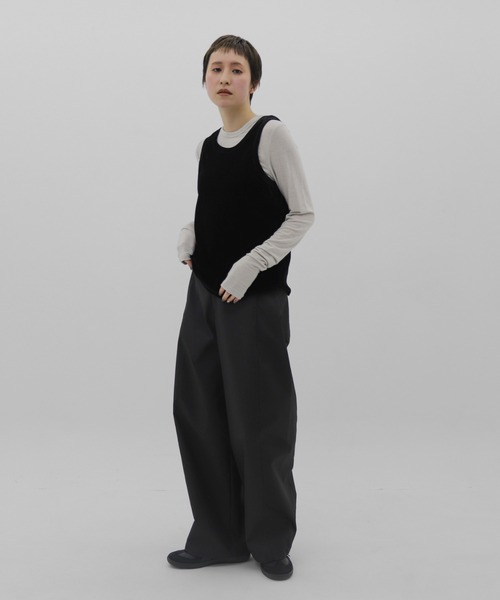 lit(リット)の「Back Open Velor Tanktop(タンクトップ・レディース・ブラック/ベージュ/ブラウン・FREE)」の11枚目の写真