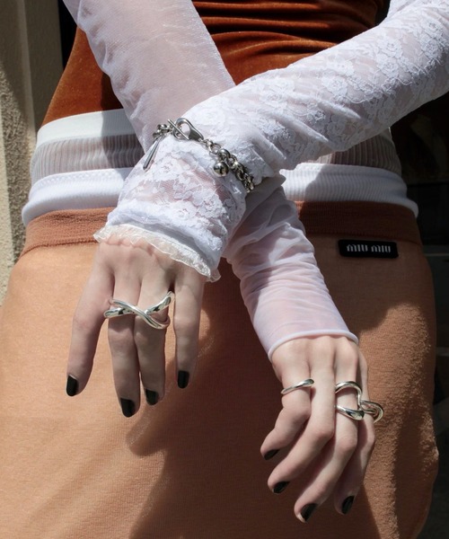 Soierie（ソワリー）の「カラー ブレスレット / Collar bracelet（ブレスレット・レディース・シルバー系/シルバー×ゴールド・FREE）」の8枚目の写真