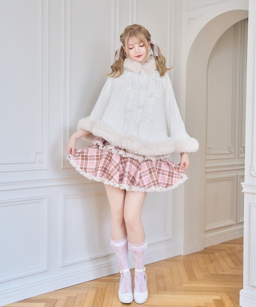 mellfy memory(メルフィーメモリー)の「Fluffy Meringue Ribbon ニットポンチョ(ポンチョ・レディース・ホワイト/ピンク・FREE)」の10枚目の写真