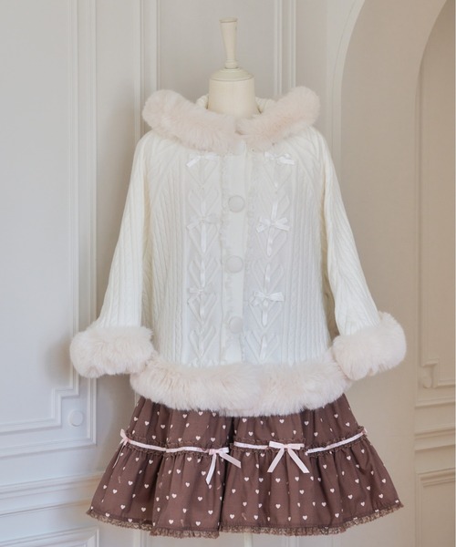 mellfy memory(メルフィーメモリー)の「Fluffy Meringue Ribbon ニットポンチョ(ポンチョ・レディース・ホワイト/ピンク・FREE)」の16枚目の写真
