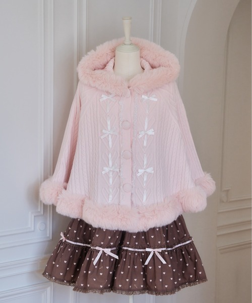 mellfy memory(メルフィーメモリー)の「Fluffy Meringue Ribbon ニットポンチョ(ポンチョ・レディース・ホワイト/ピンク・FREE)」の14枚目の写真