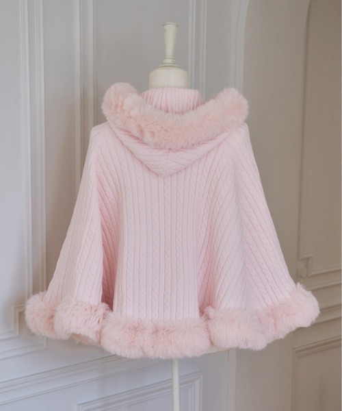 mellfy memory(メルフィーメモリー)の「Fluffy Meringue Ribbon ニットポンチョ(ポンチョ・レディース・ホワイト/ピンク・FREE)」の19枚目の写真