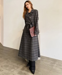 スタンドネックバックタックロングコート