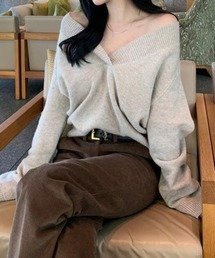 Vネックオフショルダーセーター