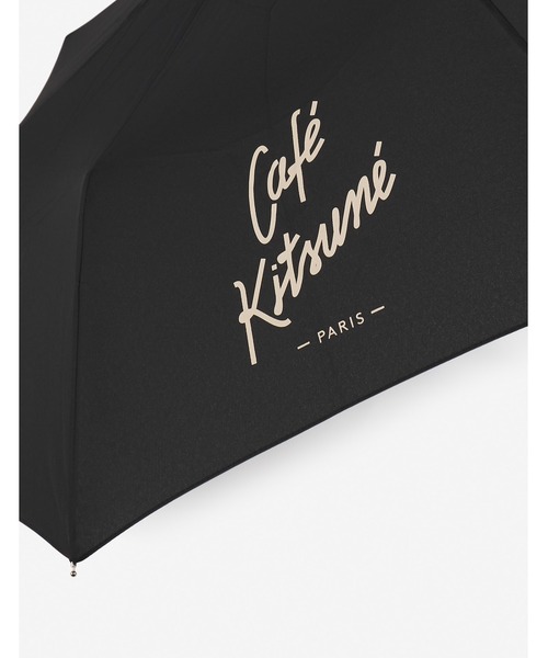 Maison Kitsune(メゾンキツネ)の「CAFE KITSUNE UMBRELLA(折りたたみ傘・メンズ・ブラック・U)」の5枚目の写真