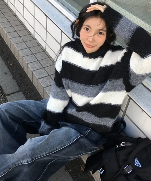 VIVID LADY(ビビッドレディー)の「ボーダー柄 フーディーニットプルオーバー(ニット/セーター・レディース・ブラウン/ブラック・FREE)」の8枚目の写真