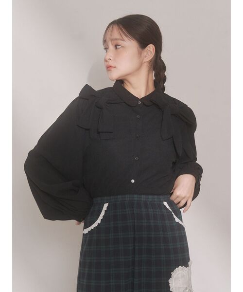 merry jenny（メリージェニー）の「double ribbon blouse（シャツ/ブラウス・レディース・オフホワイト/ブラック・FREE）」の3枚目の写真