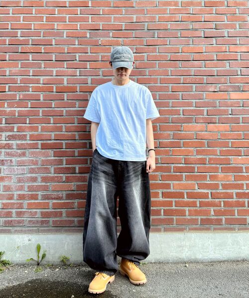 UNDEROFF(アンダーオフ)の「メンズ コットン 半袖 クロップTシャツ ホワイト(Tシャツ/カットソー・メンズ・ホワイト/ライトホワイト・MEDIUM/LARGE/X-LARGE)」の4枚目の写真