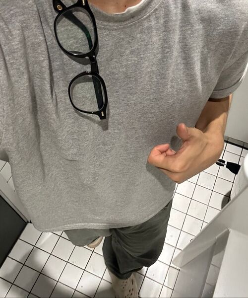 P.IN.O（ピインオ）の「コットンクロップ半袖Tシャツ-マッスルフィット（Tシャツ/カットソー・メンズ・グレー系その他/ブラック/ホワイト/チャコール/その他・MEDIUM/LARGE/SMALL）」の16枚目の写真
