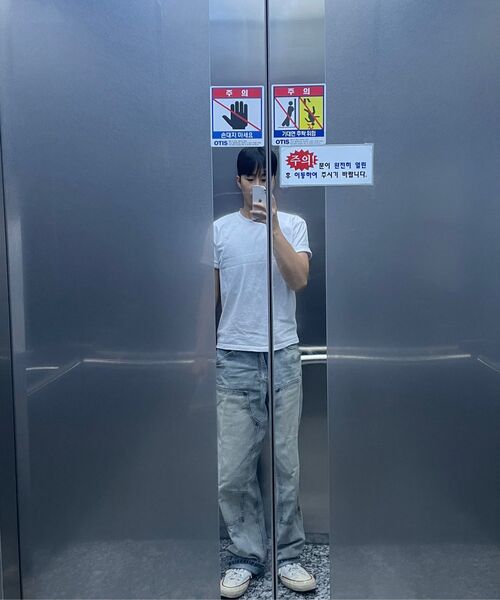 P.IN.O（ピインオ）の「コットンクロップ半袖Tシャツ-マッスルフィット（Tシャツ/カットソー・メンズ・グレー系その他/ブラック/ホワイト/チャコール/その他・MEDIUM/LARGE/SMALL）」の20枚目の写真