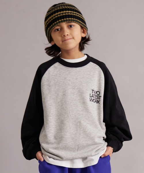 PAIRMANON STREET（ペアマノンストリート）の「裏毛 ラグラン ロゴプリント スウェット トレーナー【PAIRMANON STREET】（スウェット・キッズ・グレー/チャコールグレー/アイボリー/ブラック/グレー系その他・150/130/100/140/120/110/90/160）」の5枚目の写真