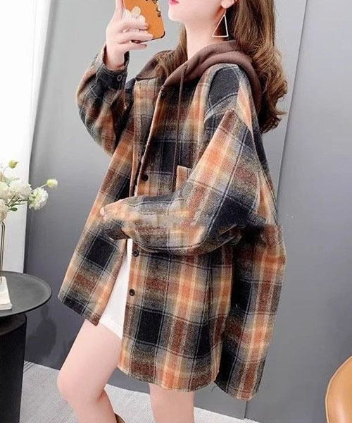 gossip!ロサンゼルス(ゴシップロサンゼルス)の「Y2Kオーバーサイズ フーディチェックシャツ(シャツ/ブラウス・レディース・ブラウン/ネイビー・M/L)」の5枚目の写真