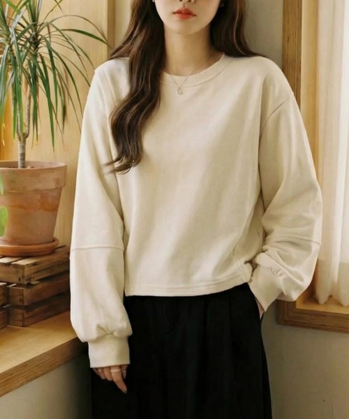 cammie（キャミー）の「前スリット入りトップス（スウェット・レディース・アイボリー/ブラック/グレー・M/L）」の5枚目の写真