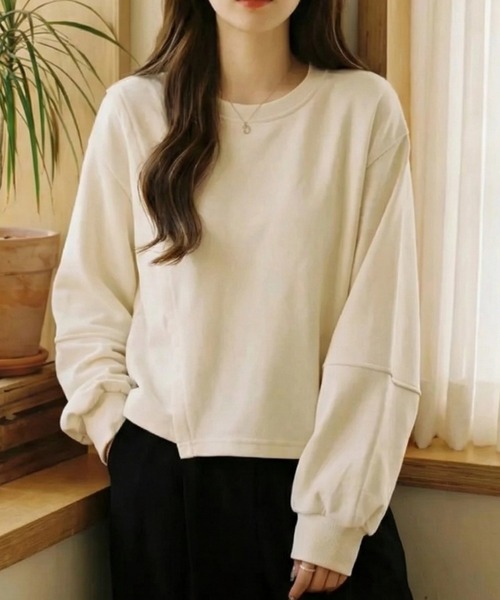 cammie（キャミー）の「前スリット入りトップス（スウェット・レディース・アイボリー/ブラック/グレー・M/L）」の4枚目の写真